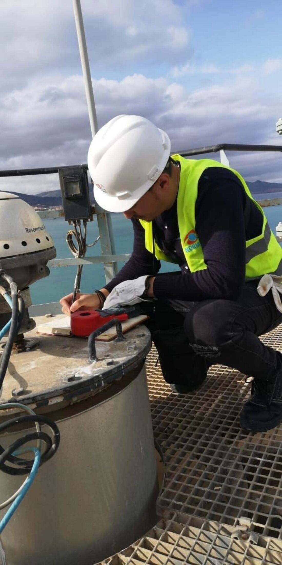 Relevés de mesures sur une installation portuaire